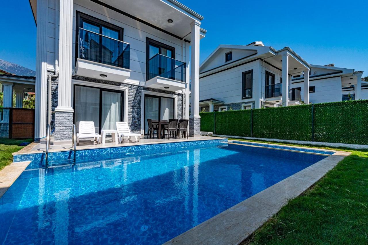 Salkim- 4 Bedroom Holiday Villa In Oludeniz Fethiye Eksteriør billede